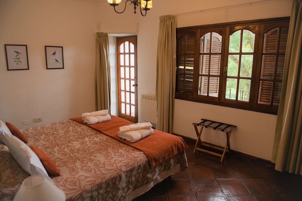 Hotel Selva Montana Classic Double or Twin Room, 1 Double or 2 Twin Beds, Mountain View 5