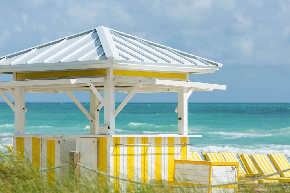 undefined Hilton Cabana Miami Beach Resort 9