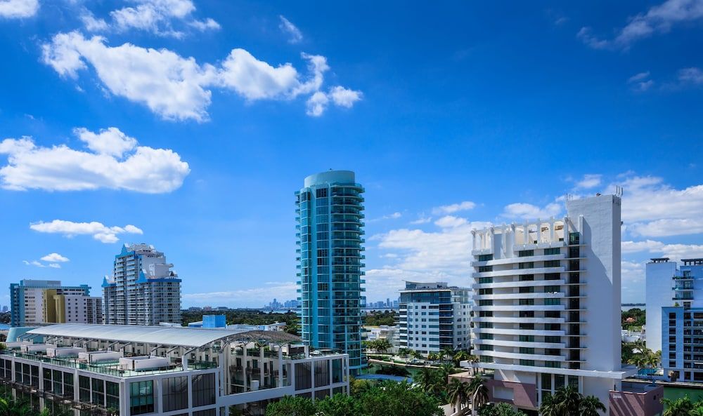undefined Hilton Cabana Miami Beach Resort 7