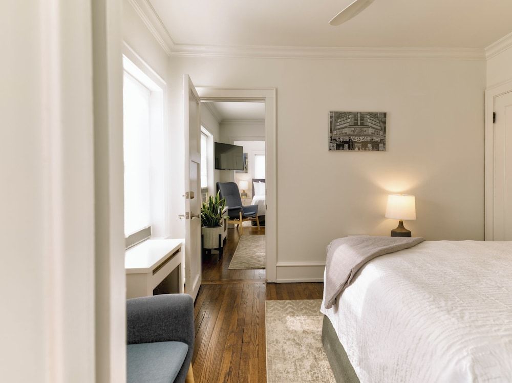 The Plaza Hotel Suite, 2 Bedrooms 2