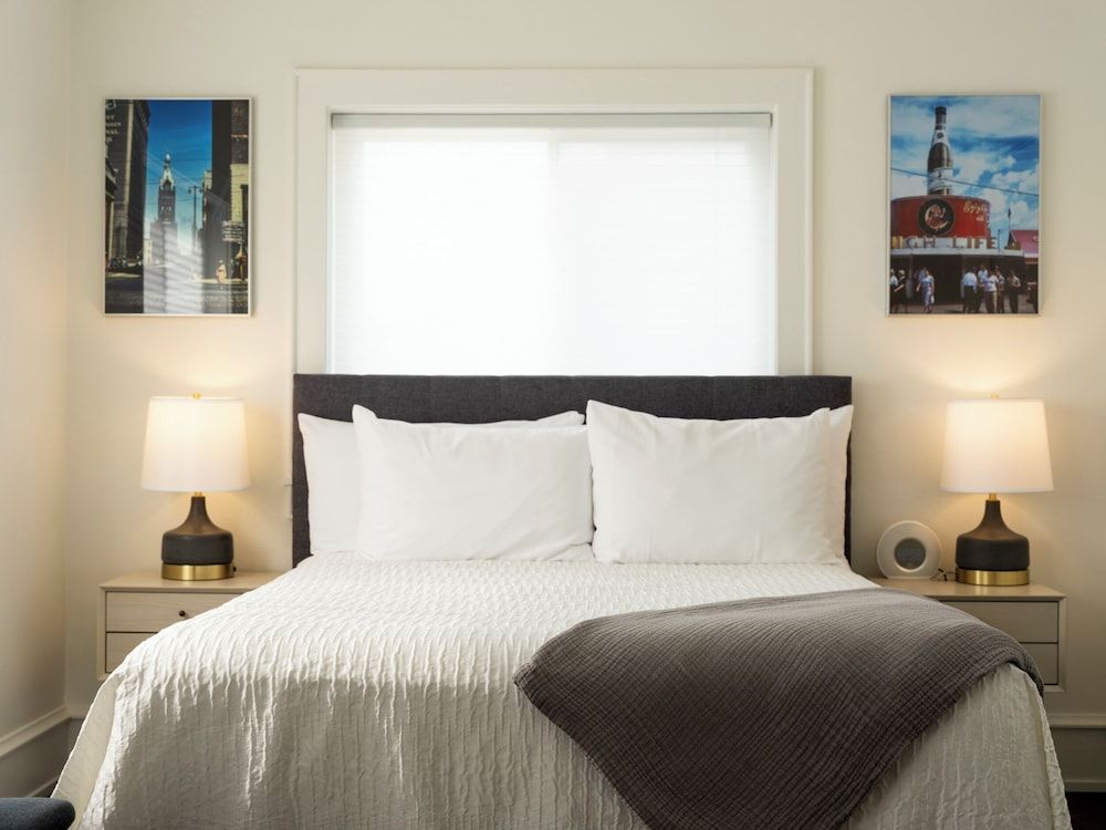 The Plaza Hotel Suite, 2 Bedrooms 4