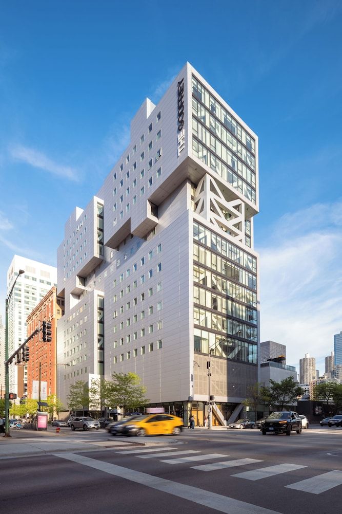 undefined The Godfrey Hotel Chicago 7