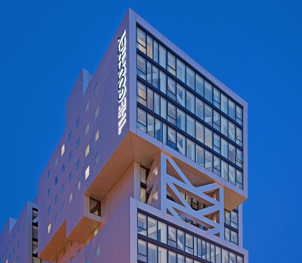 undefined The Godfrey Hotel Chicago 9