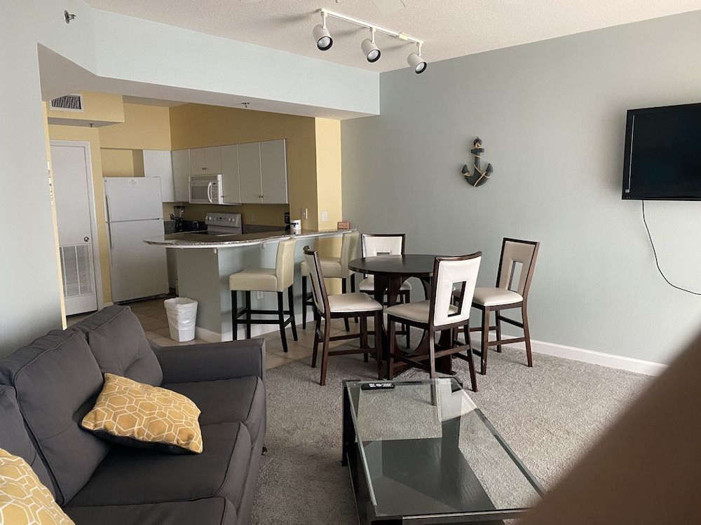 Shores of Panama Beach Resort Standard Suite, 1 Bedroom, Oceanfront 12