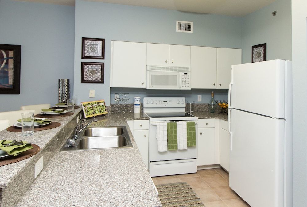 Shores of Panama Beach Resort Superior Suite, 3 Bedrooms, Oceanfront 6