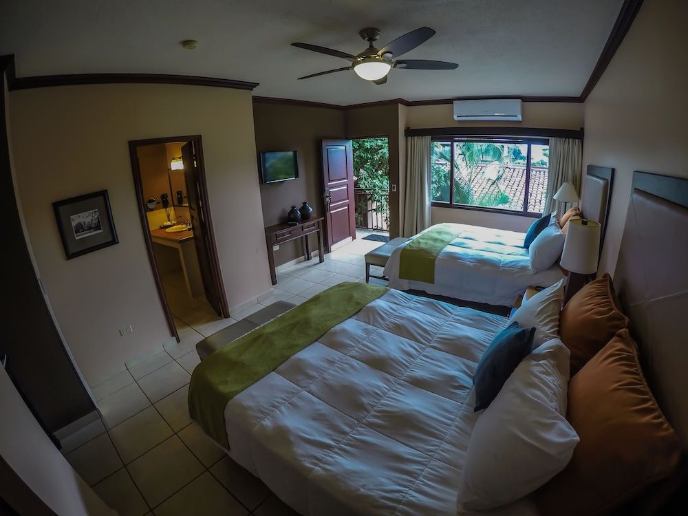 Family Triple Room, Private Bathroom, Garden View