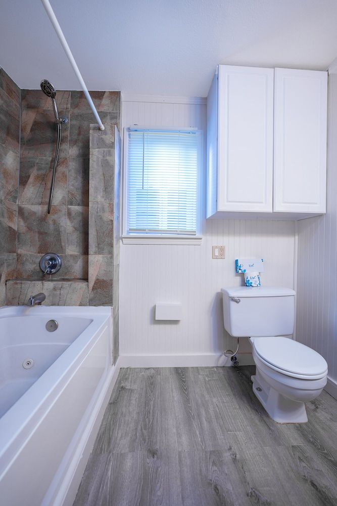 City Centre Motel by OYO Suite, 2 Bedrooms 13