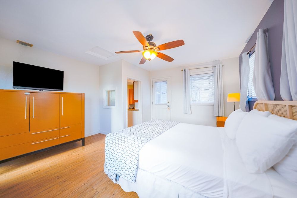 City Centre Motel by OYO Suite, 2 Bedrooms 10