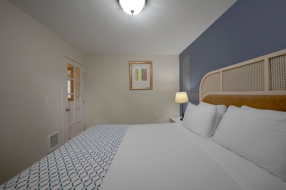 City Centre Motel by OYO Suite, 2 Bedrooms 6