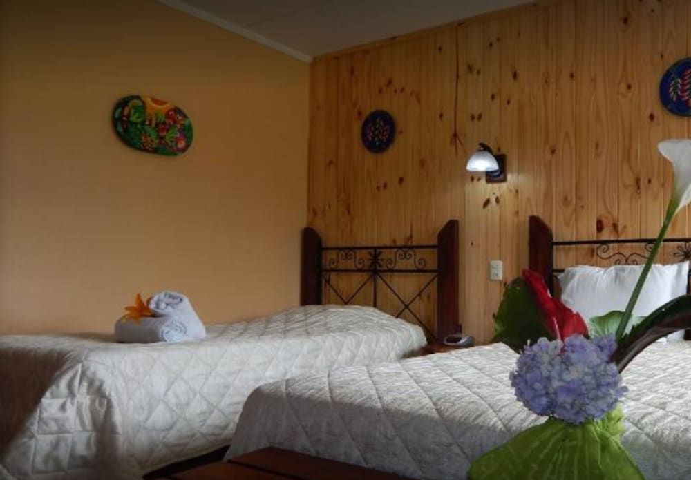 Guayabo Lodge Standard Triple Room 3