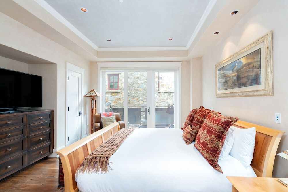 Room, 2 Bedrooms (SW302)