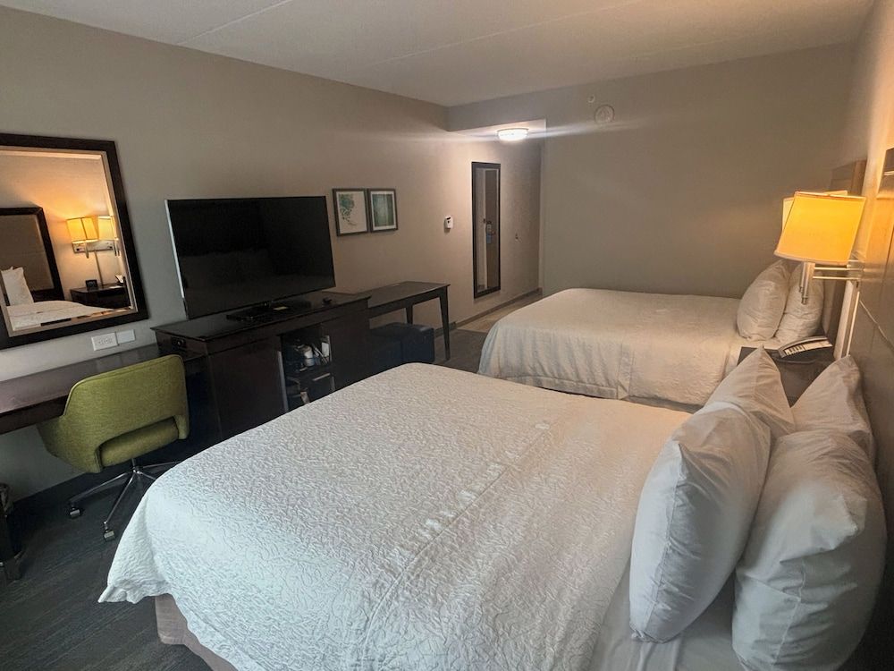 Room, 2 Queen Beds, Refrigerator