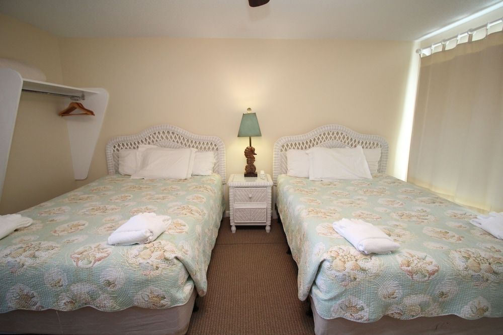 Fin 'n Feather Waterside Inn By Kees Vacations Standard Room, 2 Queen Beds 4