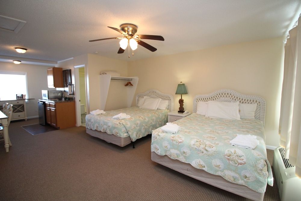 Fin 'n Feather Waterside Inn By Kees Vacations Standard Room, 2 Queen Beds 6