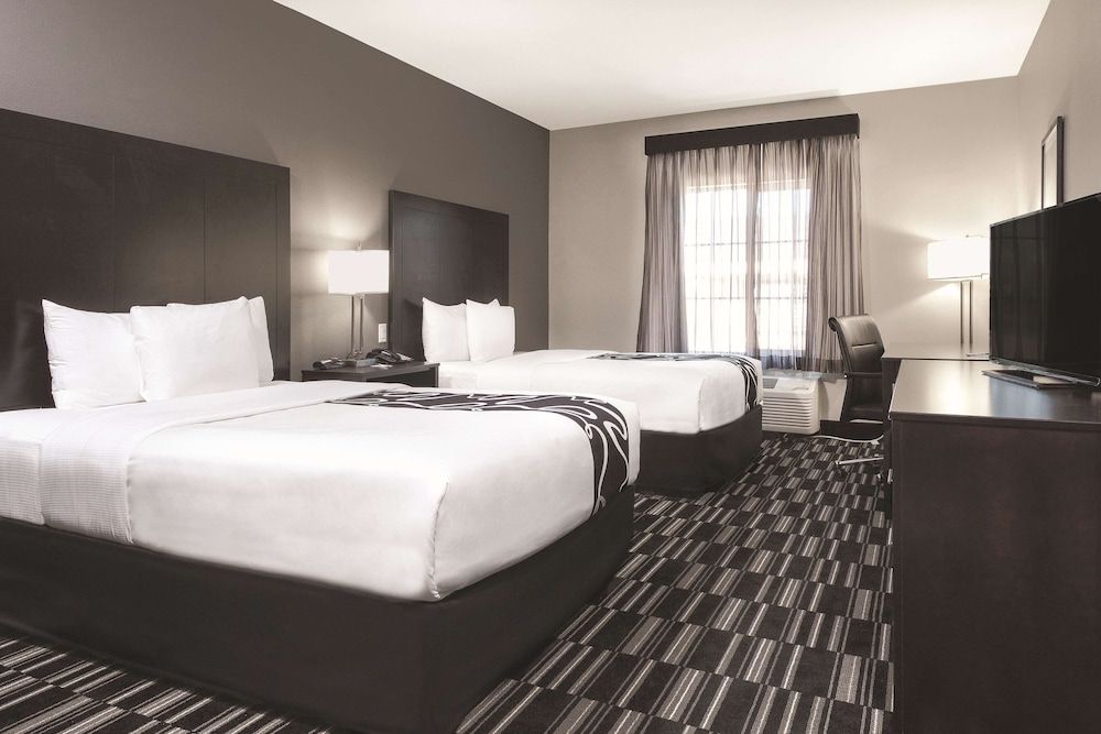 Room, 2 Queen Beds, Accessible, Non Smoking (Mobility Accessible)