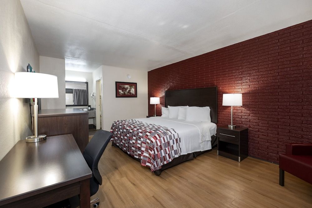 Superior Room, 1 King Bed, Non Smoking