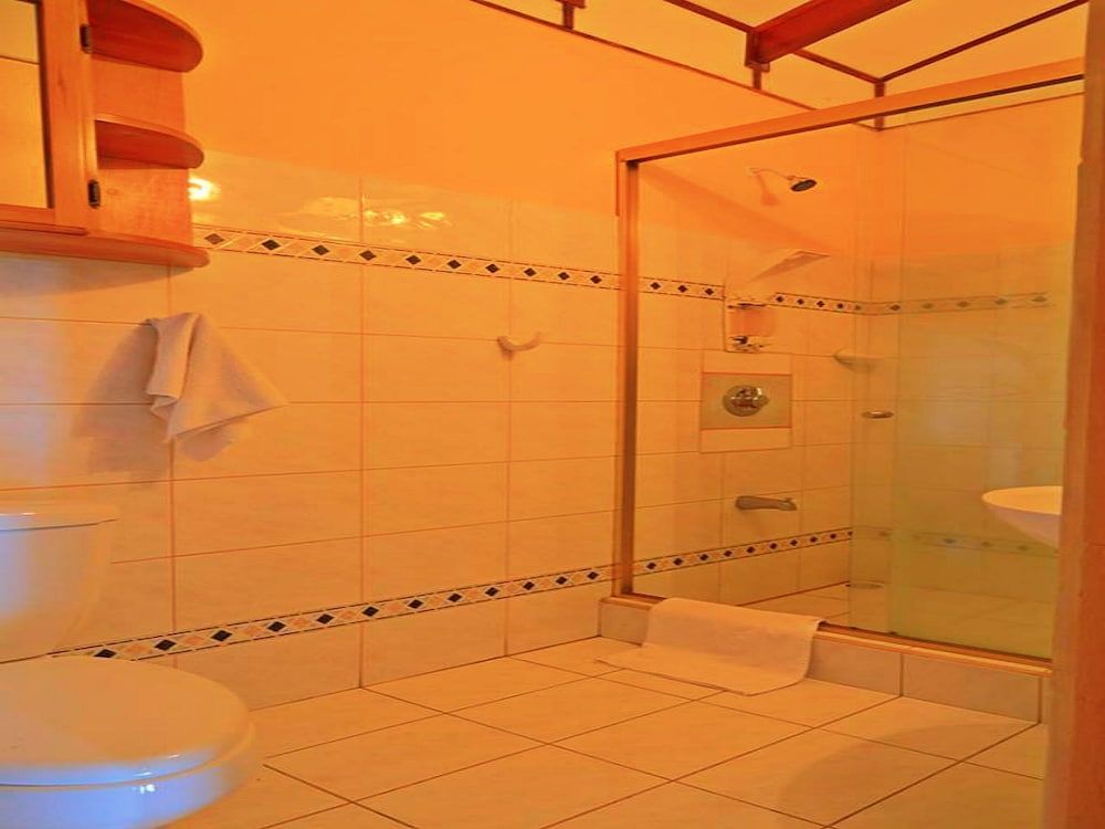 Hotel Las Tres Banderas Family Villa, 1 Bedroom, Kitchen, Garden View 4