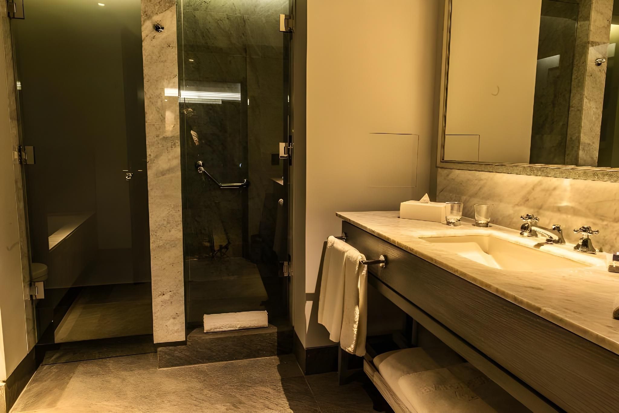 undefined The Singular Santiago 9