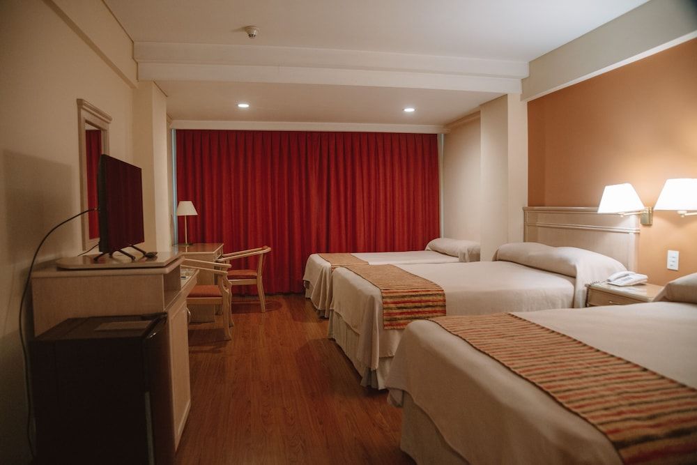 Casa Real Deluxe Triple Room 4