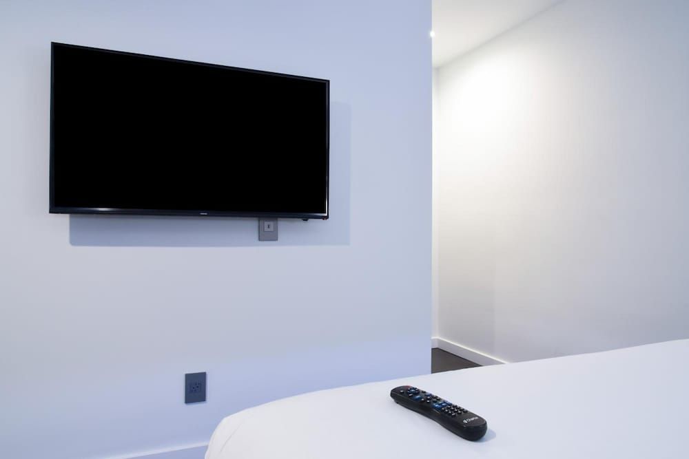 Deluxe Suite, 1 King Bed with Sofa bed