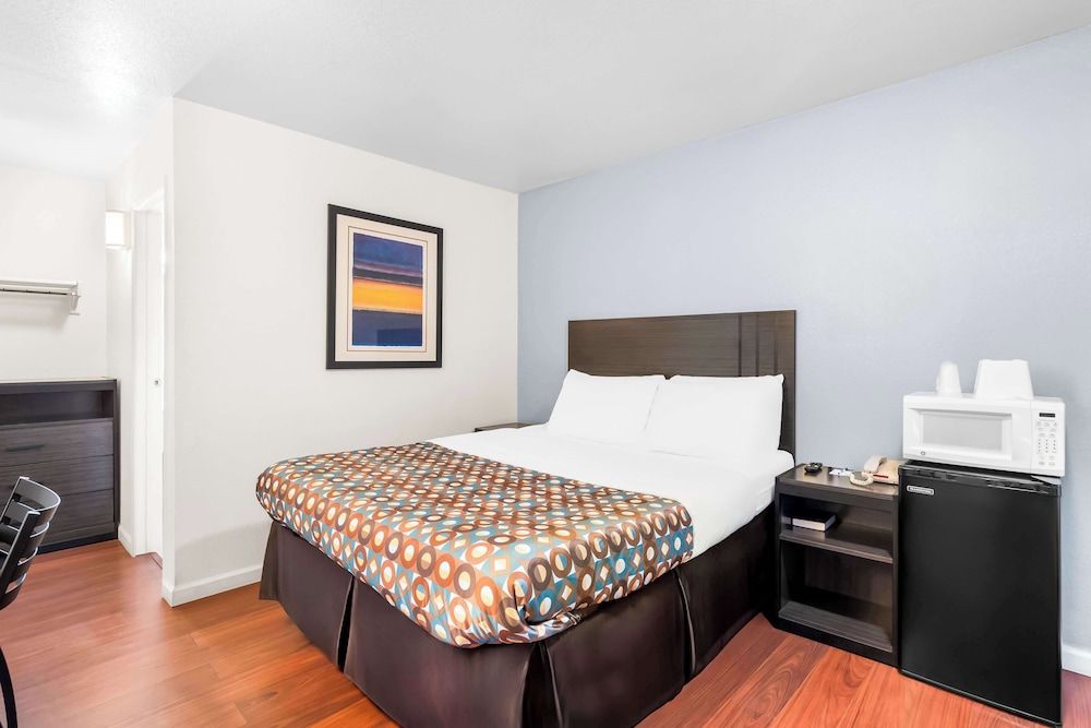 Americas Best Value Inn Stillwater Room, 1 Queen Bed, Non Smoking 2