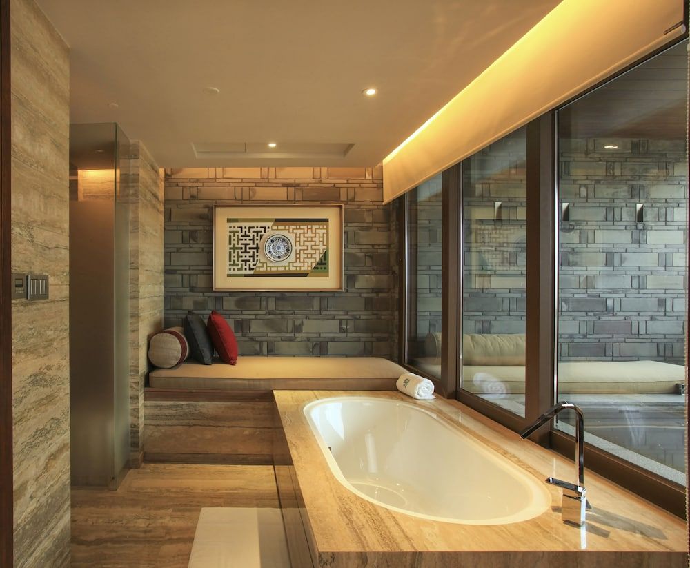 Banyan Tree Chongqing Beibei Hot Spring Retreat King 4