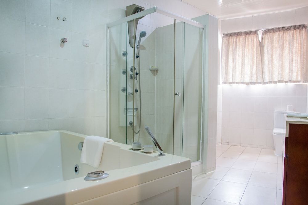 Royal Nick Hotel Royal Suite 3