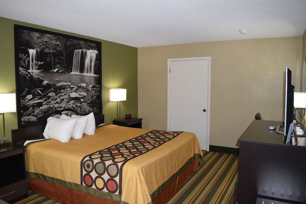 Room, 1 King Bed, Non Smoking