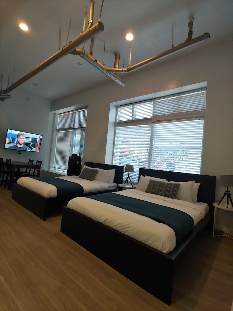 ADA King Bed