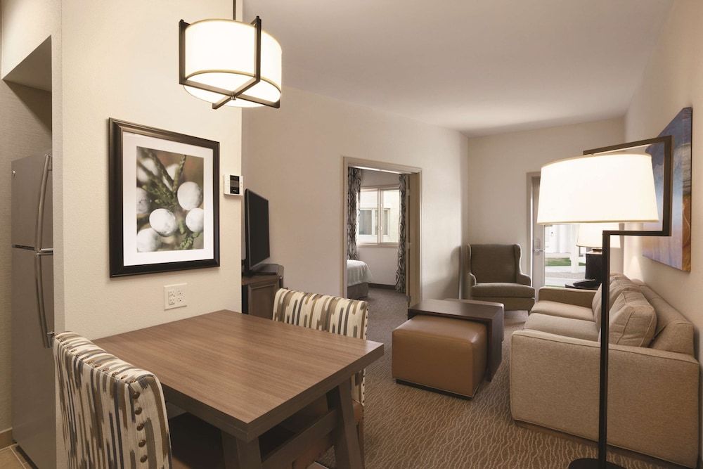 Homewood Suites by Hilton Tucson/St. Philip's Plaza Univ
