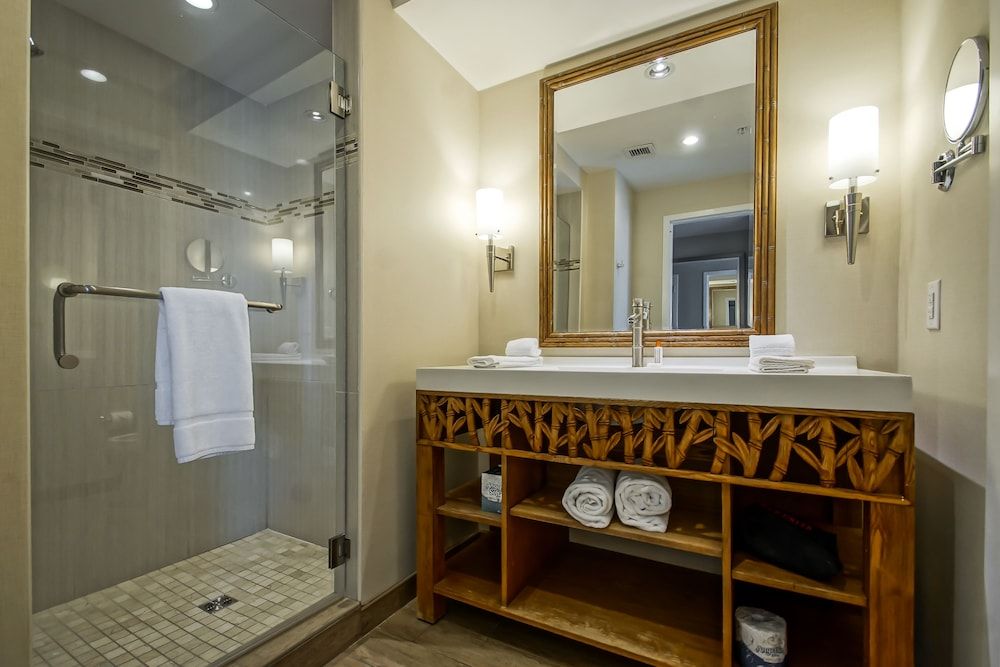 Margaritaville Resort Casino Deluxe Room, 1 King Bed 7