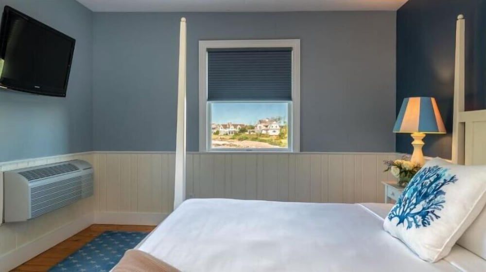 Inn King, Junior Suite, Partial Water View