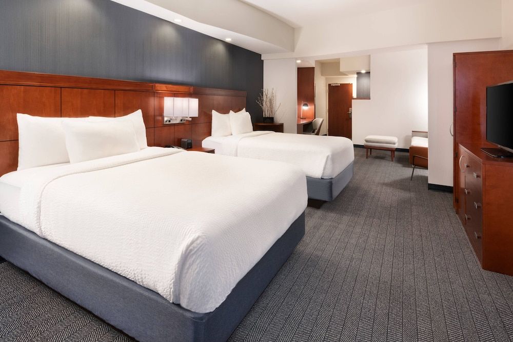 Room, 2 Queen Beds (Hearing Accessible)