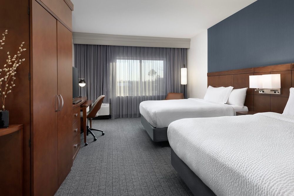 Room, 2 Queen Beds