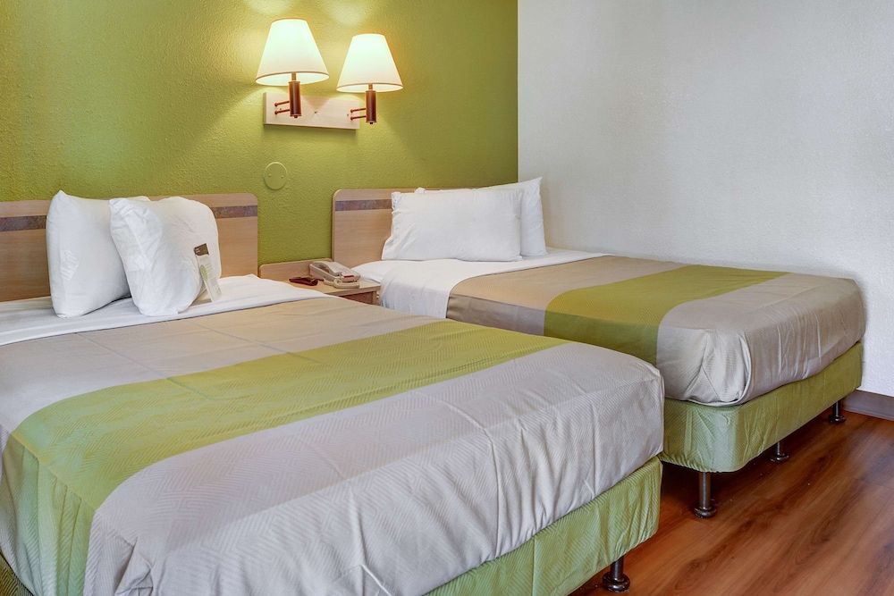 Deluxe Room, 2 Double Beds, Non Smoking, Refrigerator & Microwave