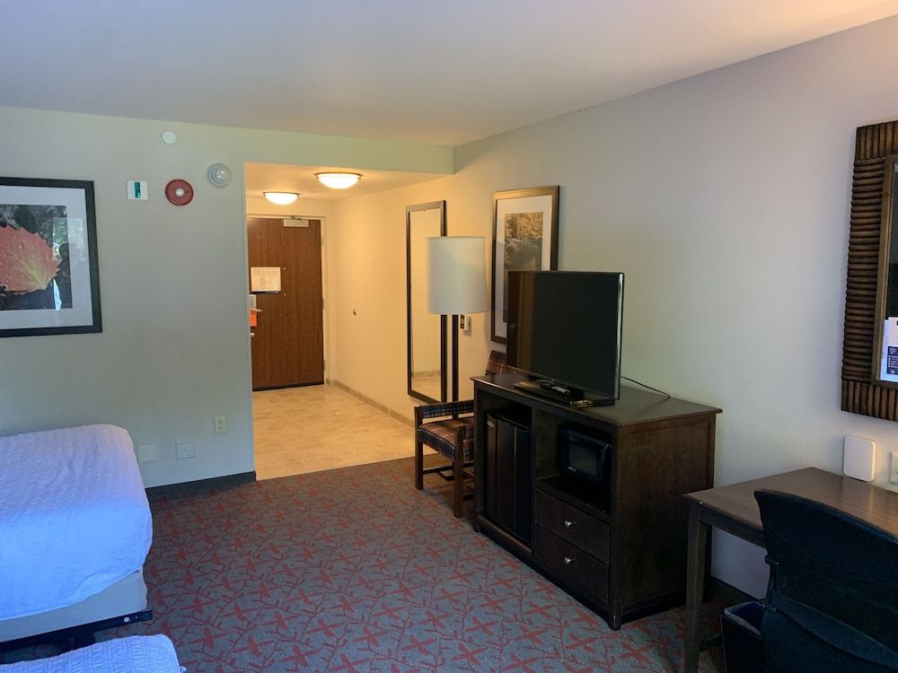 Room, 2 Queen Beds, Accessible, Non Smoking