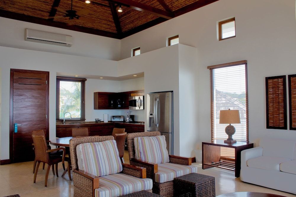 Las Verandas Hotel & Villas Villa, 2 Bedrooms, Private Pool, Ocean View 9