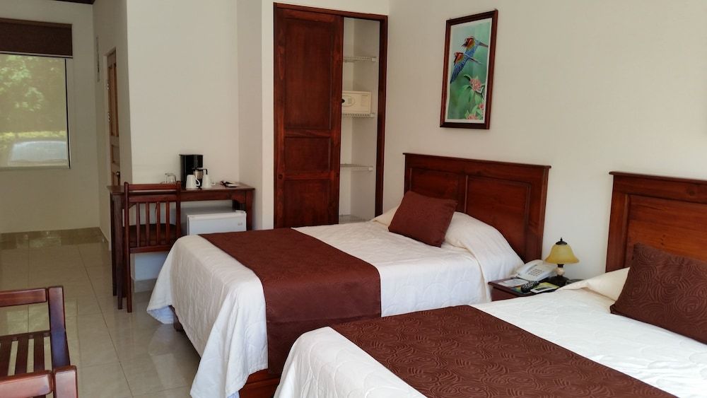 Hotel Arenas en Punta Leona Apartamento Familiar 4 pax