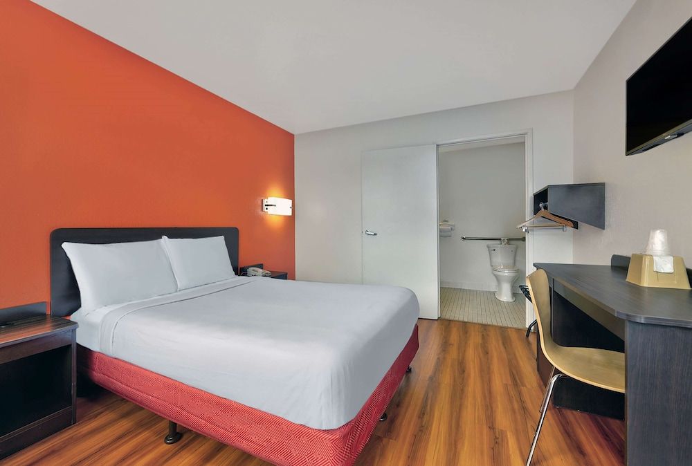 Deluxe Room, 1 Double Bed, Accessible, Non Smoking