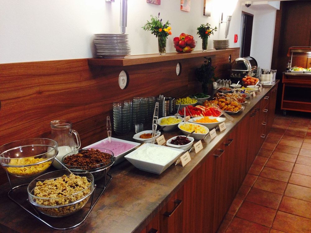 undefined Hotel Ambiance 8