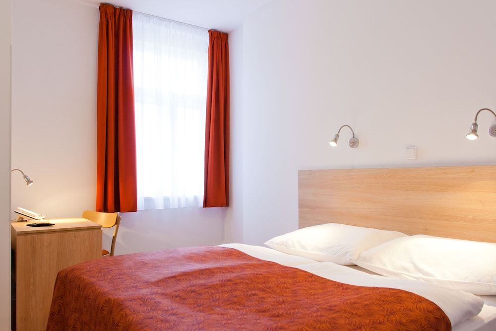 Hotel Ambiance Standard Double or Twin Room 6