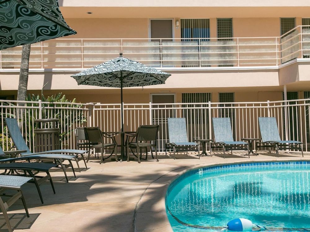 undefined La Jolla Riviera Inn 9