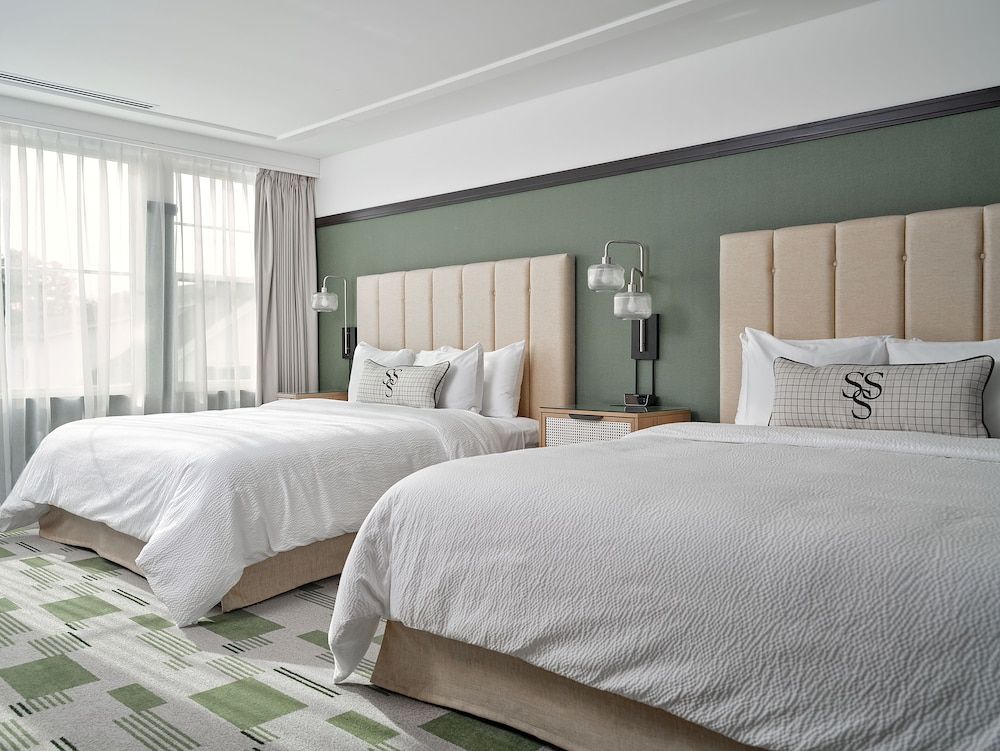 Room, Multiple Beds, Accessible (Hearing Accessible)