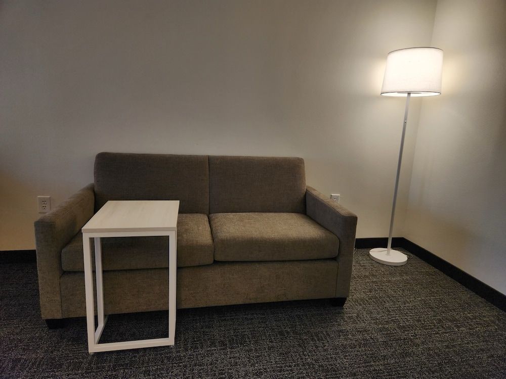 Spark by Hilton Rahway Room, 2 Queen Beds 11