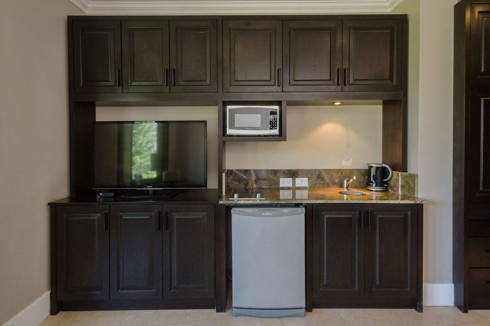 Arelauquen Lodge, A Tribute Portfolio Hotel Room, 2 Twin Beds 11