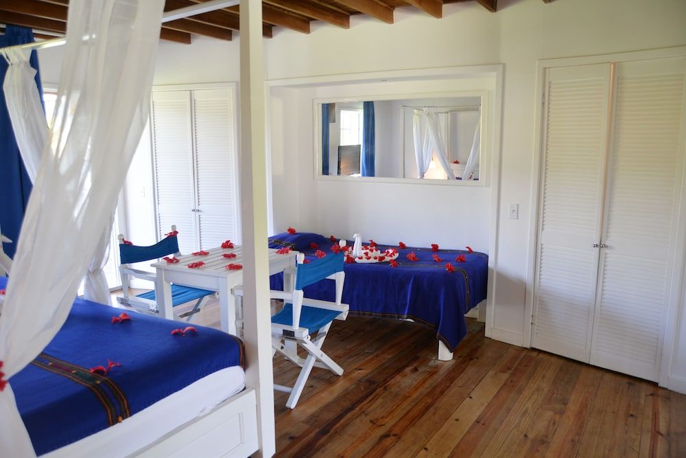 Henry Morgan Resort - All Inclusive Standard, Two Queen Beds 10