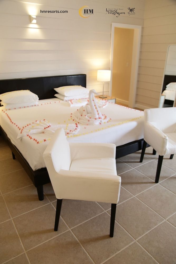 Henry Morgan Resort - All Inclusive Standard, One King Size Bed 6