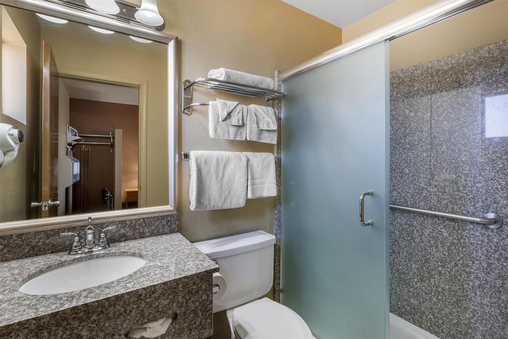 Best Western Canyon De Chelly Inn Standard Room, 1 King Bed, Non Smoking 7