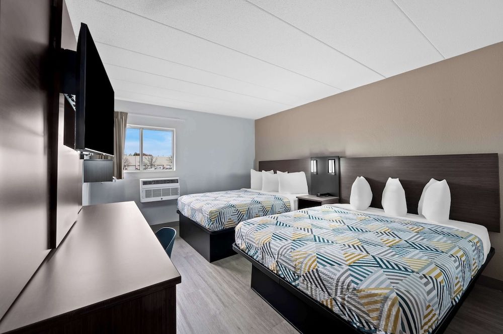 Standard Room, 2 Queen Beds, Accessible, Non Smoking