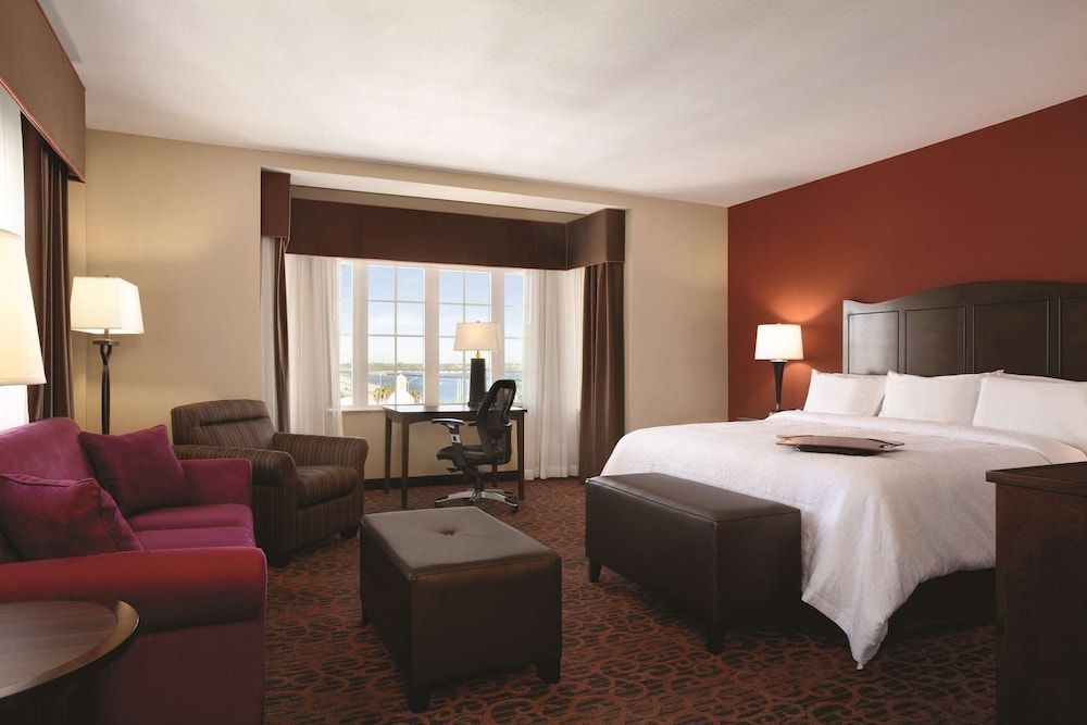 King, Standard Room